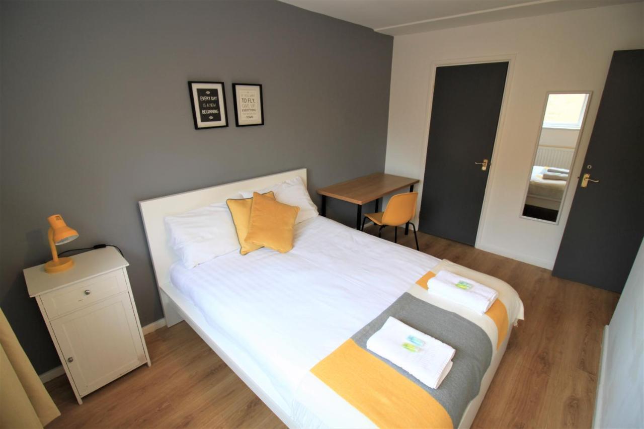 Hamilton House -3 Bed Close To Town, Drive Parking, 2 Toilets Newcastle upon Tyne Exterior foto